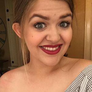 Meet your Posher, Hunter